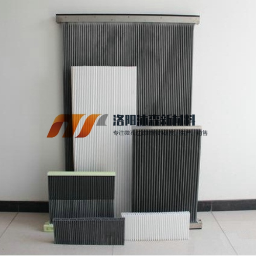 塑燒板濾芯相比除塵布袋的優(yōu)點(diǎn)有哪些？